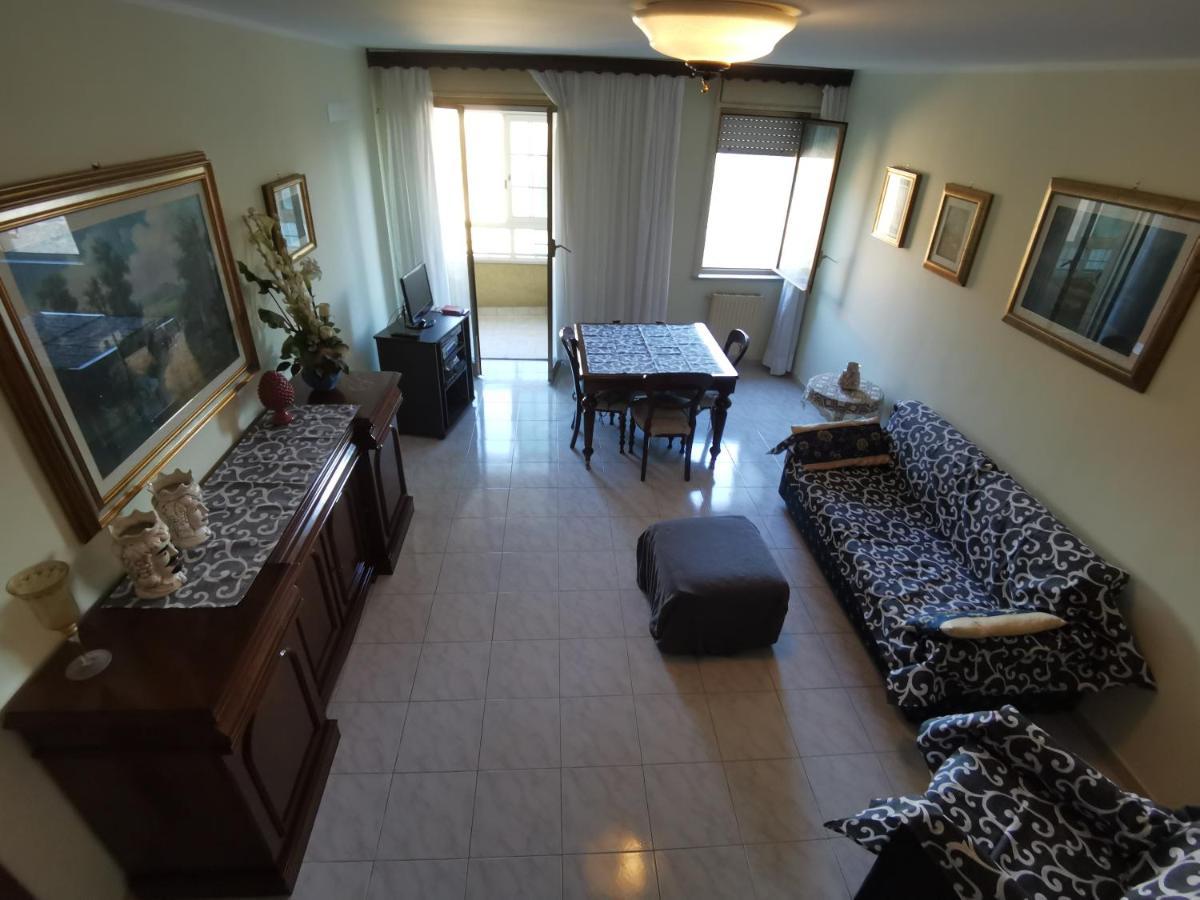 Lorenzo Guest Suite With Free Private Parking-- Cantieri Culturali 팔레르모 외부 사진