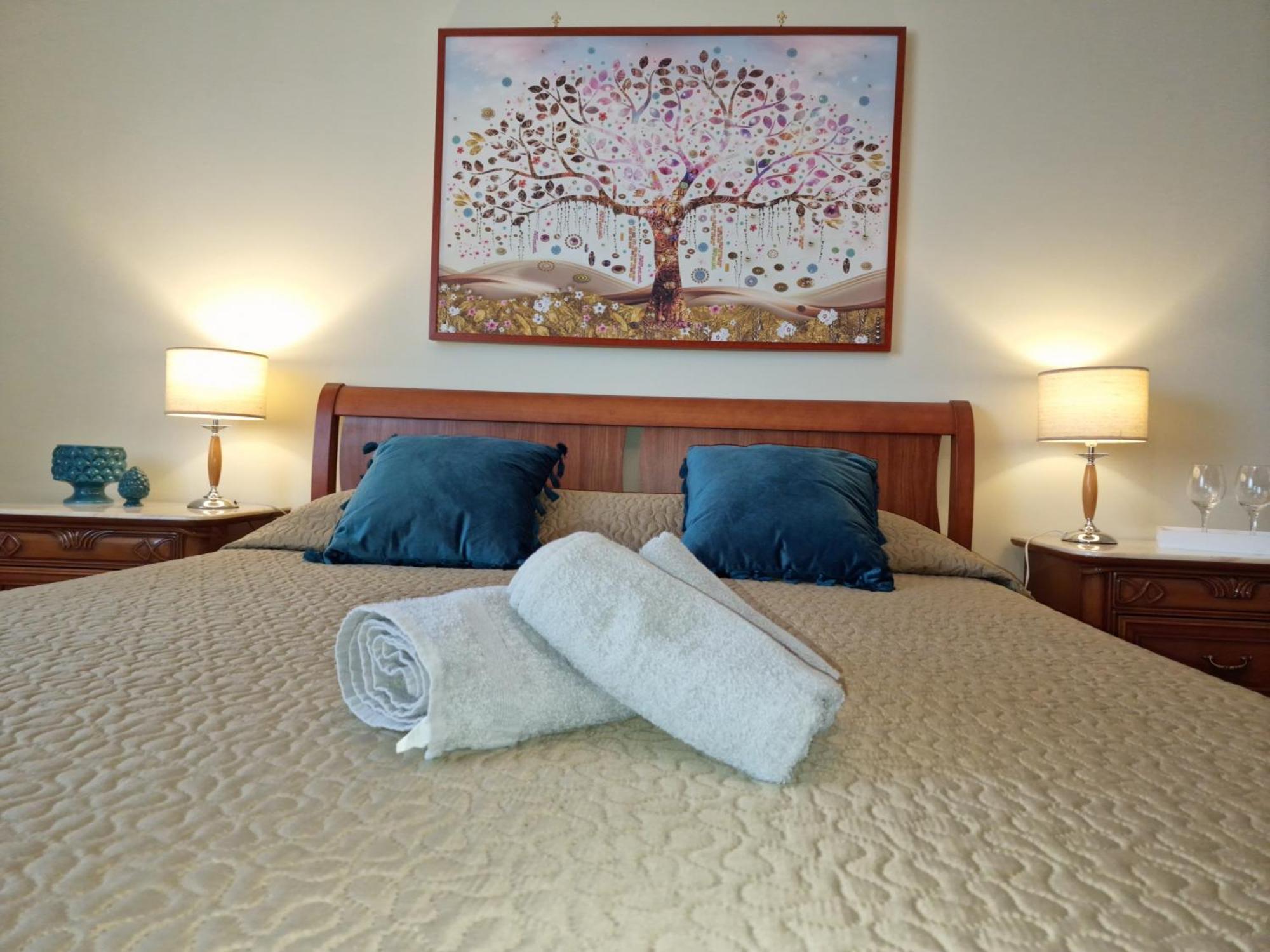 Lorenzo Guest Suite With Free Private Parking-- Cantieri Culturali 팔레르모 외부 사진