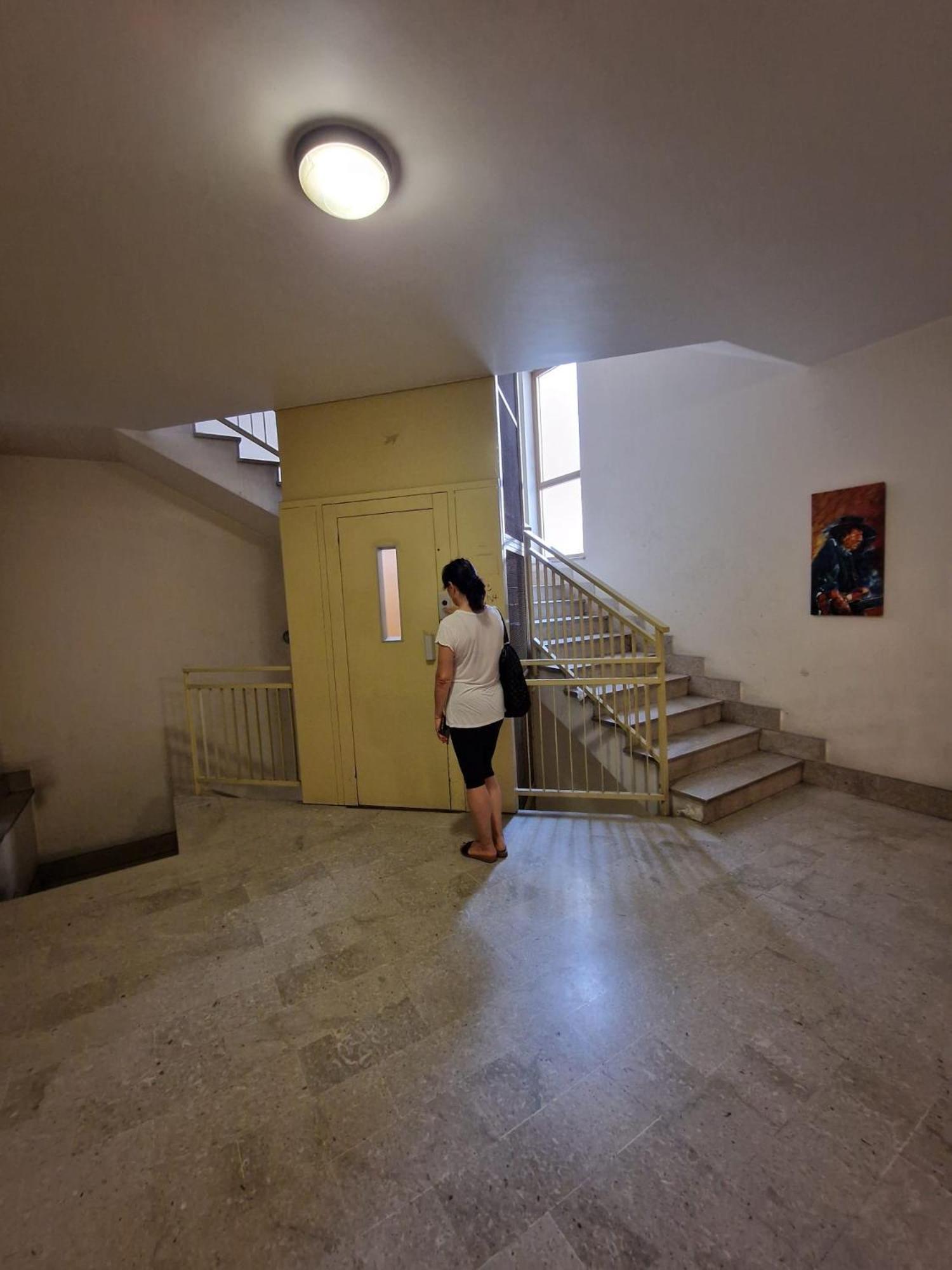 Lorenzo Guest Suite With Free Private Parking-- Cantieri Culturali 팔레르모 외부 사진